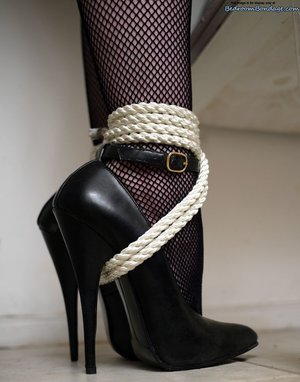 18 year old girl Ava Hardy humps her stepbrother in cotton underwear